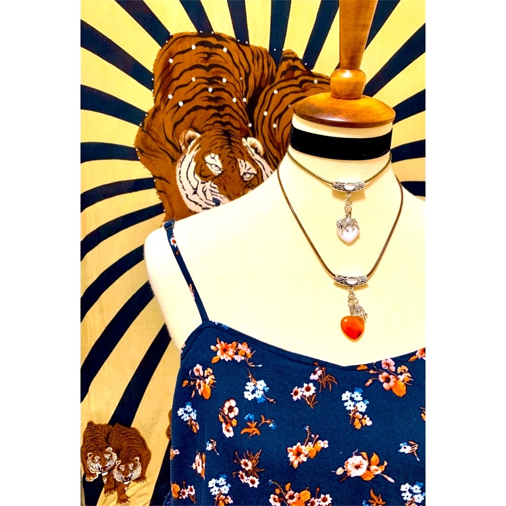 π Stylish summer flower top - Picture 1 of 8